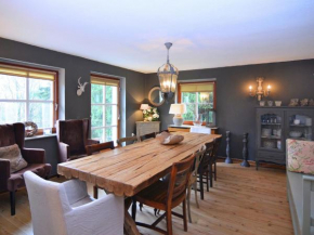Quaint Holiday Home near Skiing Area in Neuastenberg